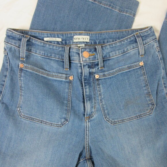 Ava & Viv Jeans High-Rise Relaxed Flare Blue Medium Wash Denim Size 16 NWT - Picture 6 of 12